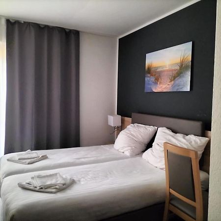 B3 Hotel Niederfell Екстериор снимка